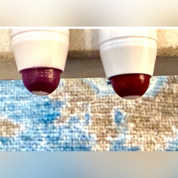 julep Beauty 2 Full Size Moisturizing Lip Colors In Grape Jelly & Sweet Sangria - Picture 3 of 12